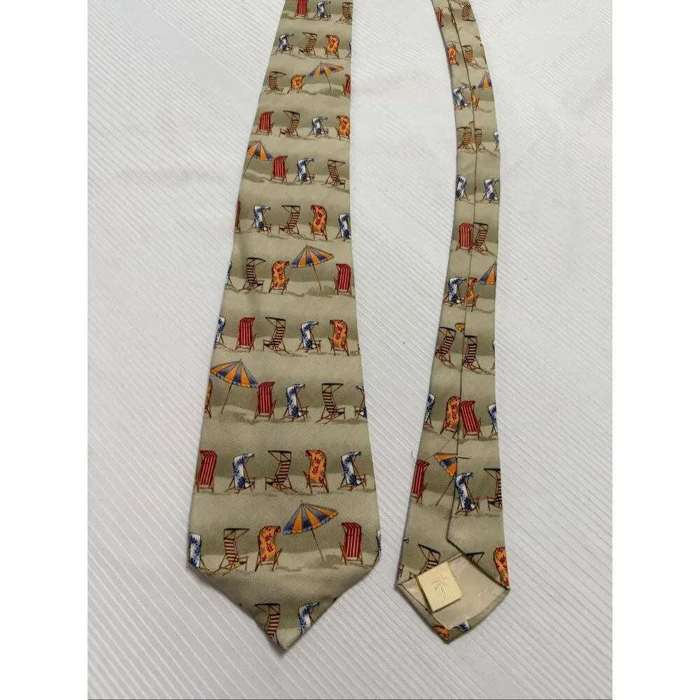 NWT Tommy Bahama Silk Poolside In Paradise Necktie Tie New